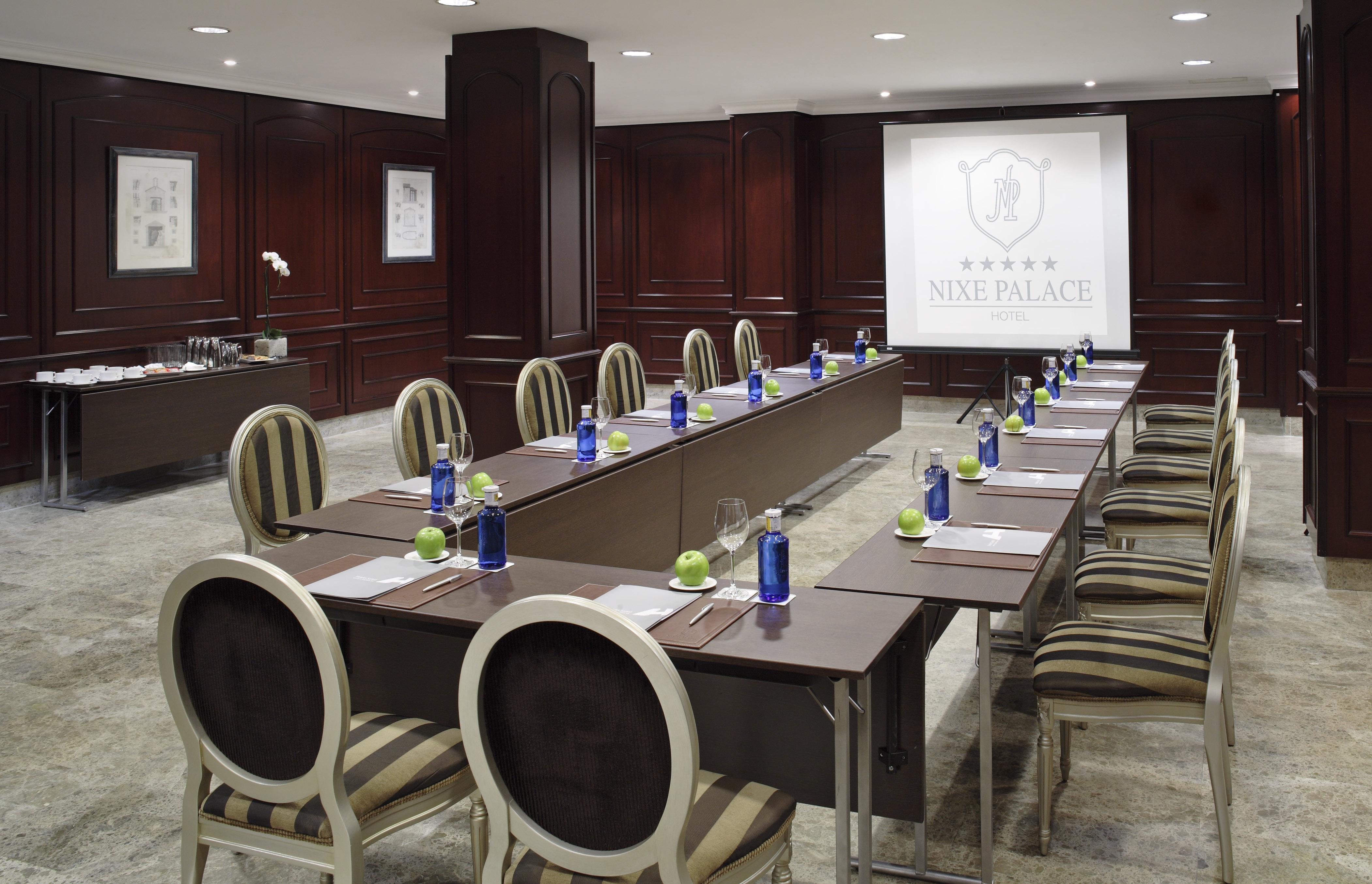 ホテル ニクセ パレス パルマ・デ・マリョルカ エクステリア 写真 Meeting room
