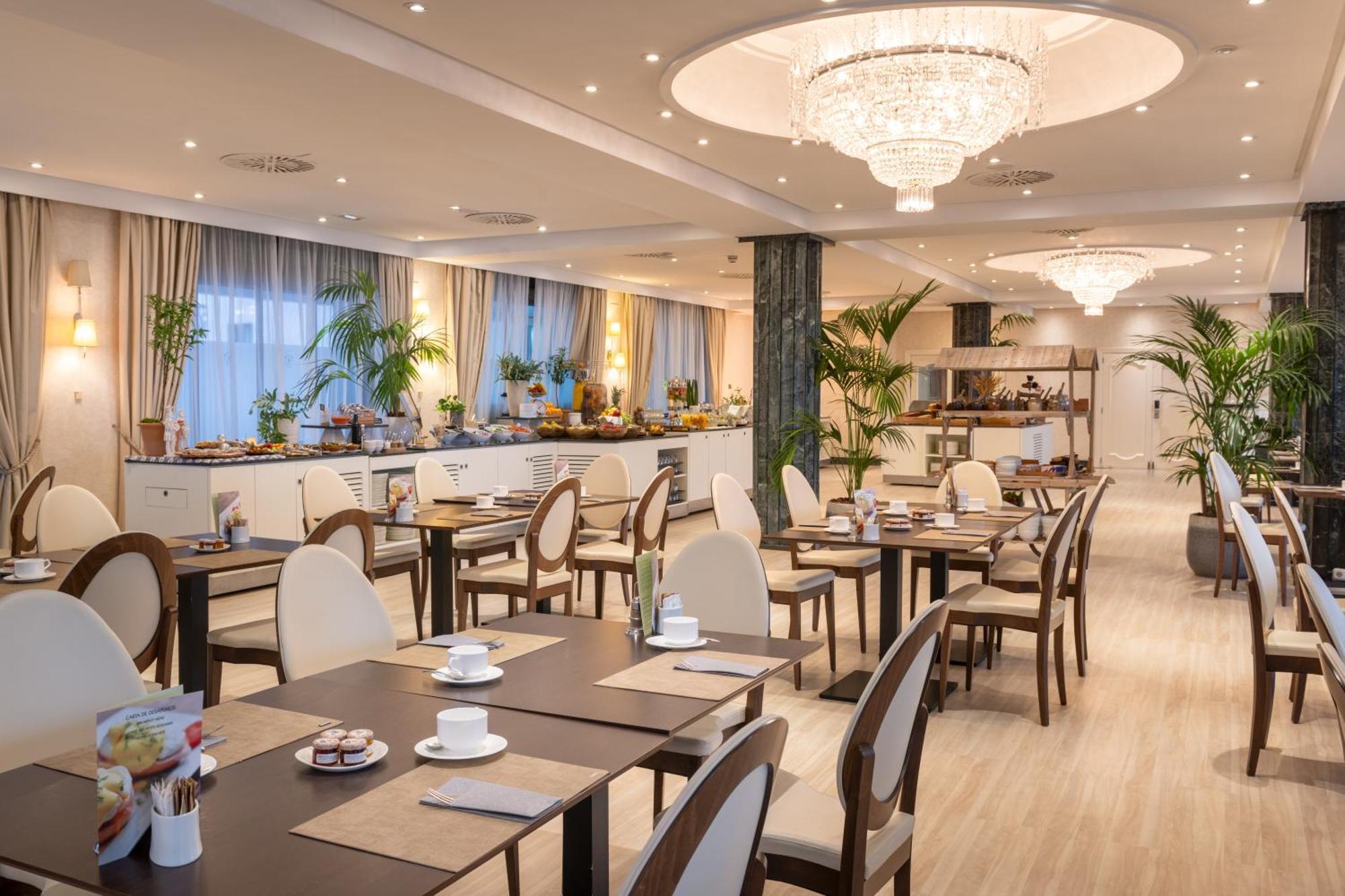 ホテル ニクセ パレス パルマ・デ・マリョルカ エクステリア 写真 Restaurant